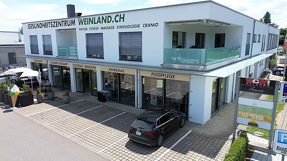 Gesundheitszentrum Weinland - Gewerbestrasse 11, 8451 Kleinandelfingen