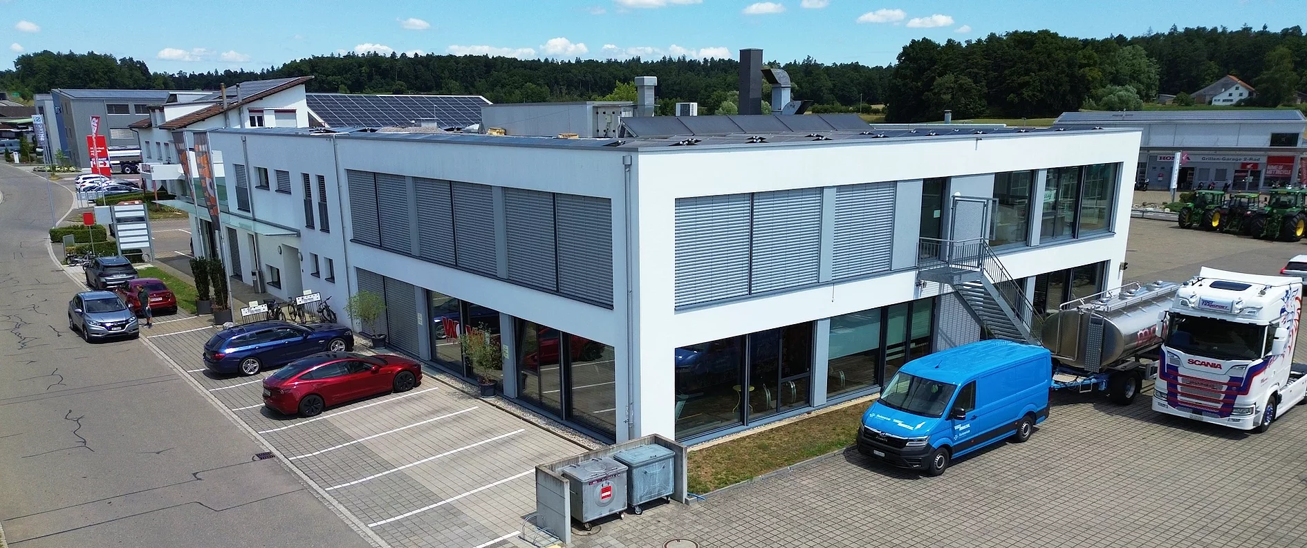 Vermietung - Gewerberäume Standort: Gewerbestrasse 11 in Kleinandelfingen